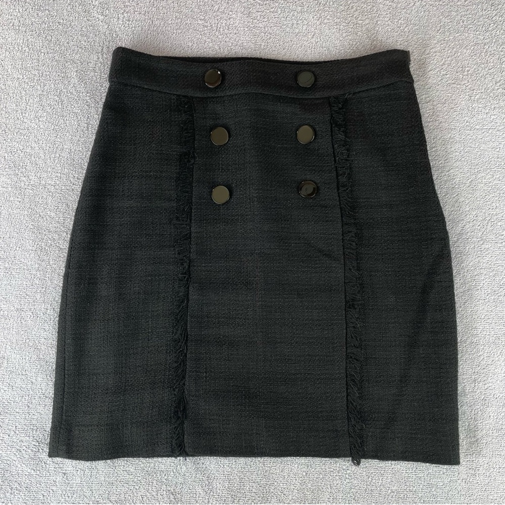 Karl Lagerfeld Fringe Mini Skirt Women's Size 2 Buckle Black Six Buttons Office - Picture 3 of 12